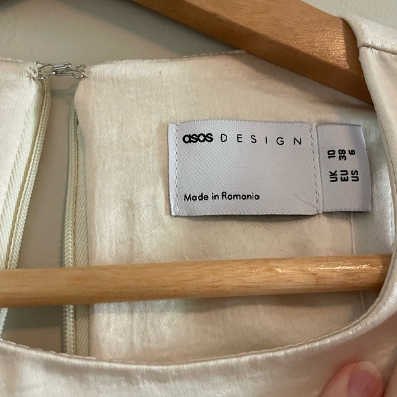 ASOS DESIGN satin racer neck mini dress in oyster - Picture 5 of 7